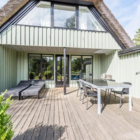 Holiday home Holiday Lxix